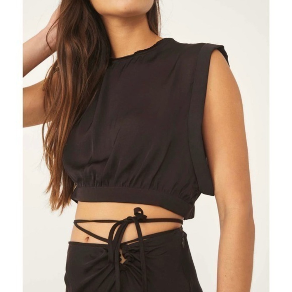 Free People Remi Midnight Brown Cuffed Cap Sleeve Crop Top Size L NWT